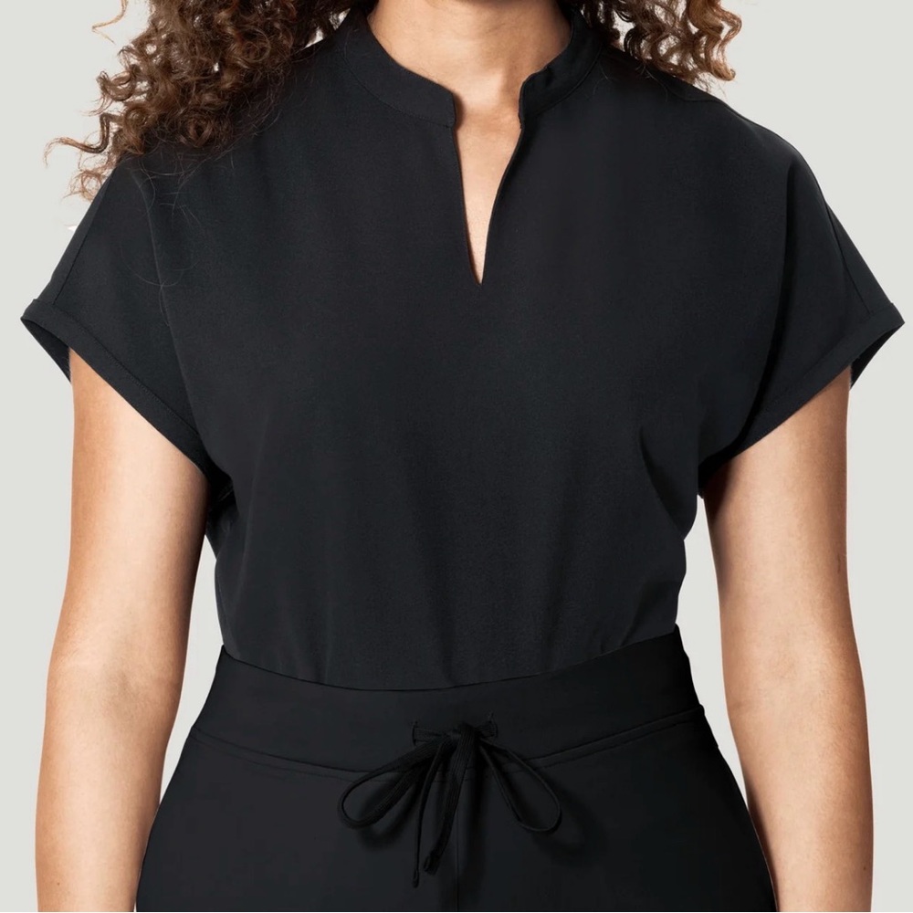 Mandala Women's Mandarin Dolman Scrub Top - Black